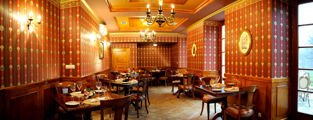 obloßen° restaurace Chateau st. Havel